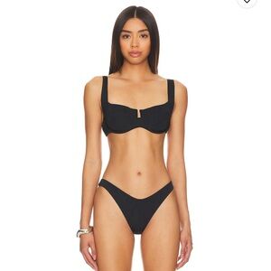 L Space Camellia Top In Black